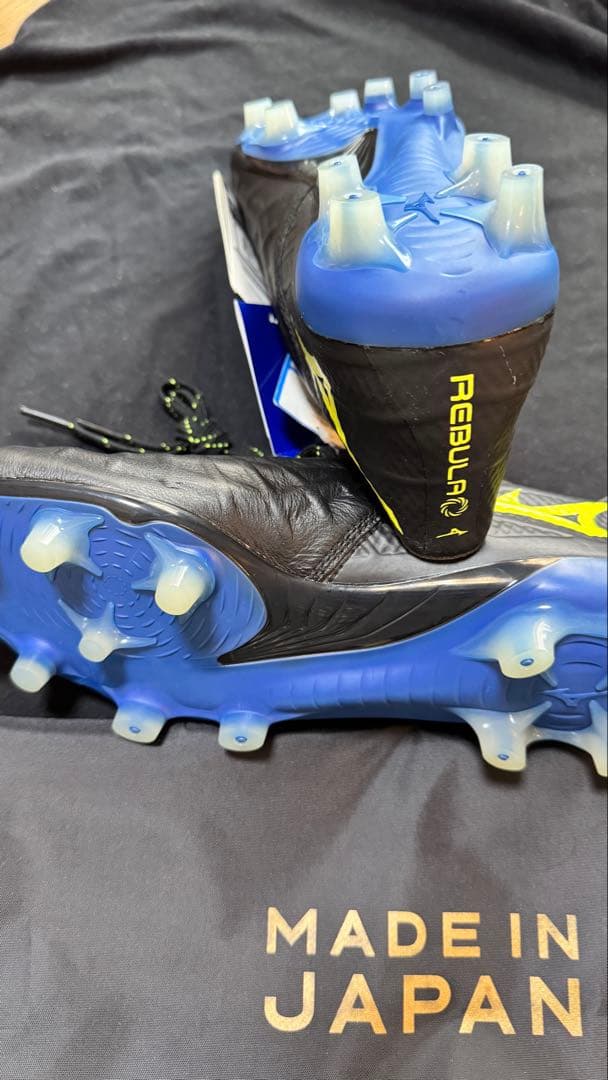 新品激レア 廃盤品レビュラ Mizuno REBULA 3 JAPAN 26.0