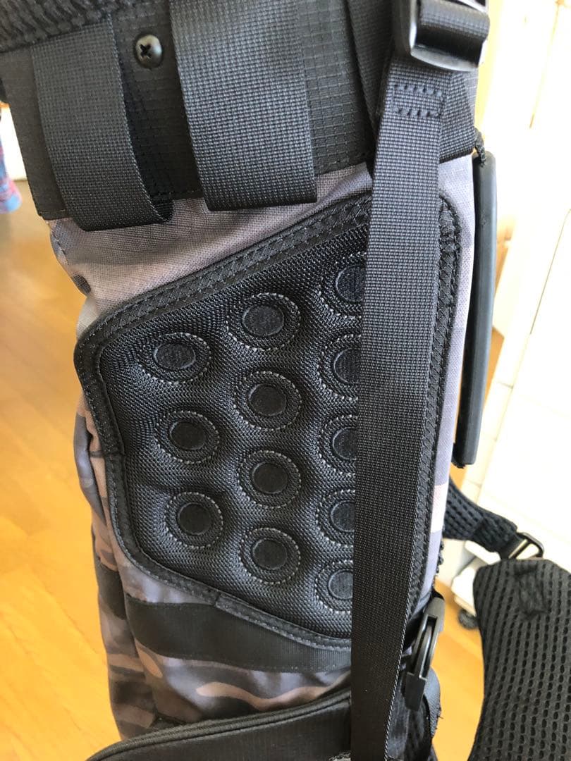 ゴルフバッグ・キャディバッグ Scotty Cameron camo sunday bag
