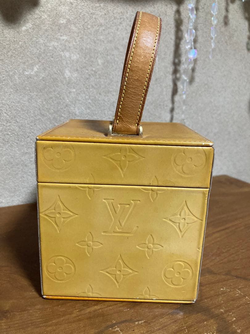 Louis Vuitton ノベルティボックス