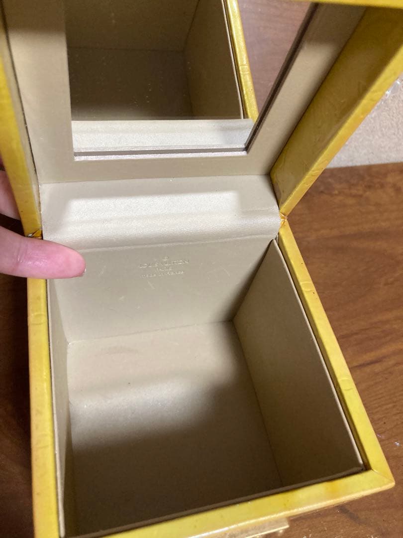 Louis Vuitton ノベルティボックス
