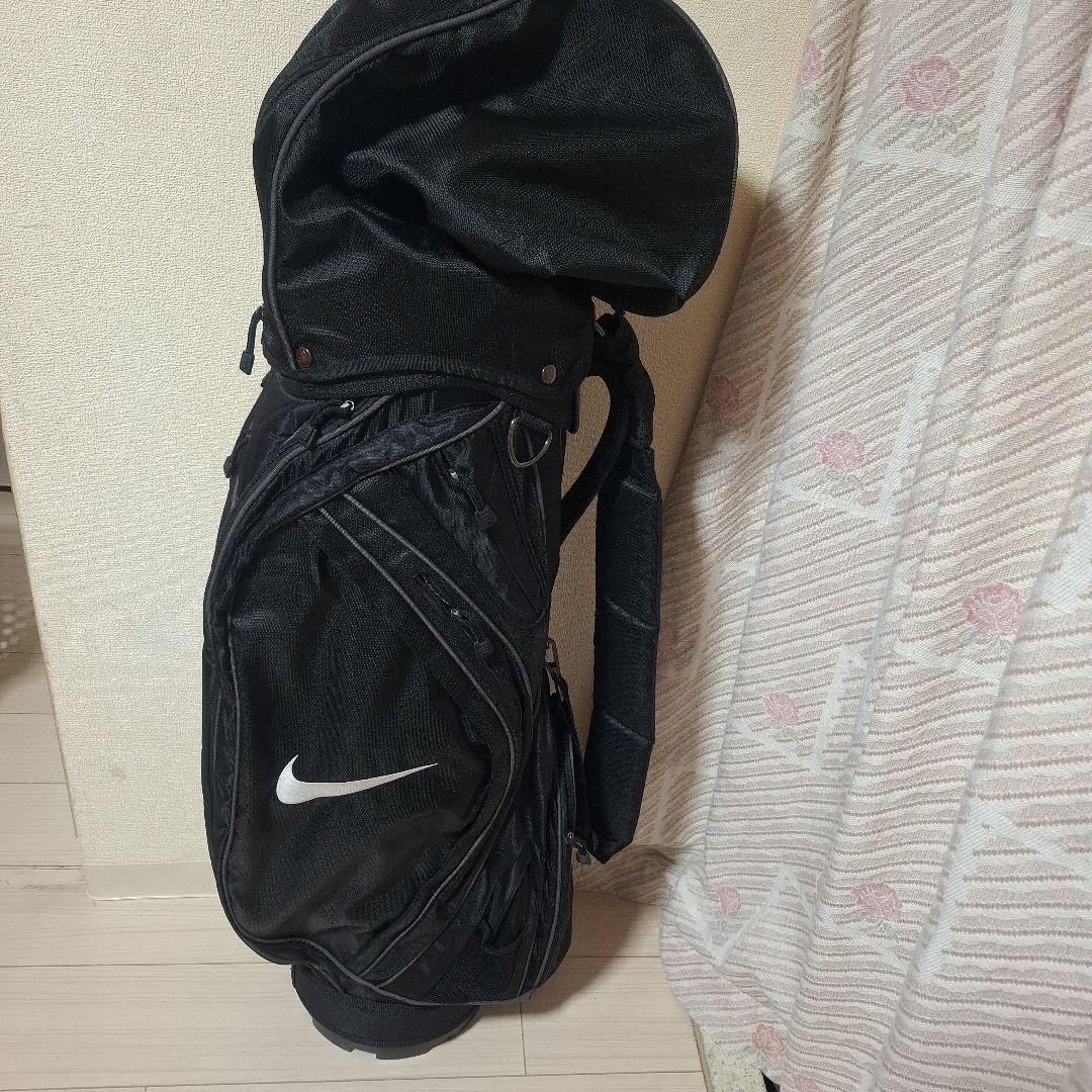 美品　NIKE GOLF キャディバッグ　 おまけ付き(ウッド・パター)