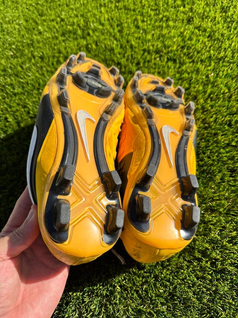 ナイキ CTR360 マエストリ III HG AF ACC