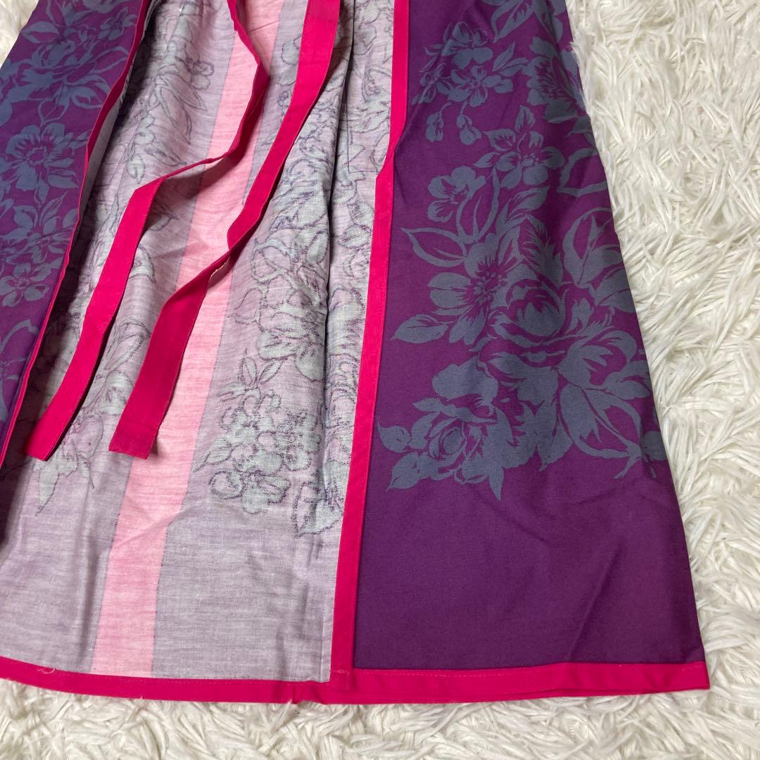✨未使用タグ付き品✨ イヴサンローラン エプロン 紫系 花柄 ポケット付き
