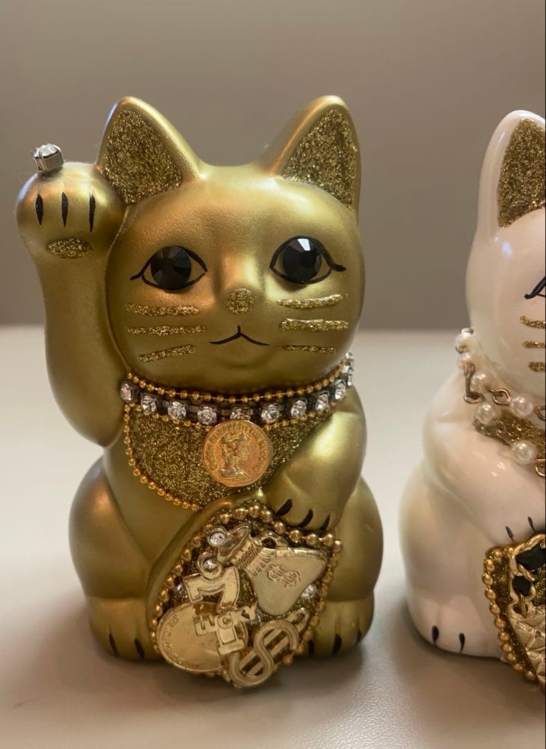 最終価格‼️☆ご縁猫☆招き猫 置物 ゴールド＆ホワイト