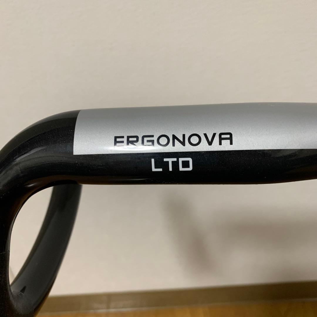 3T Ergonova LTD カーボン ハンドル ブラック/シルバー