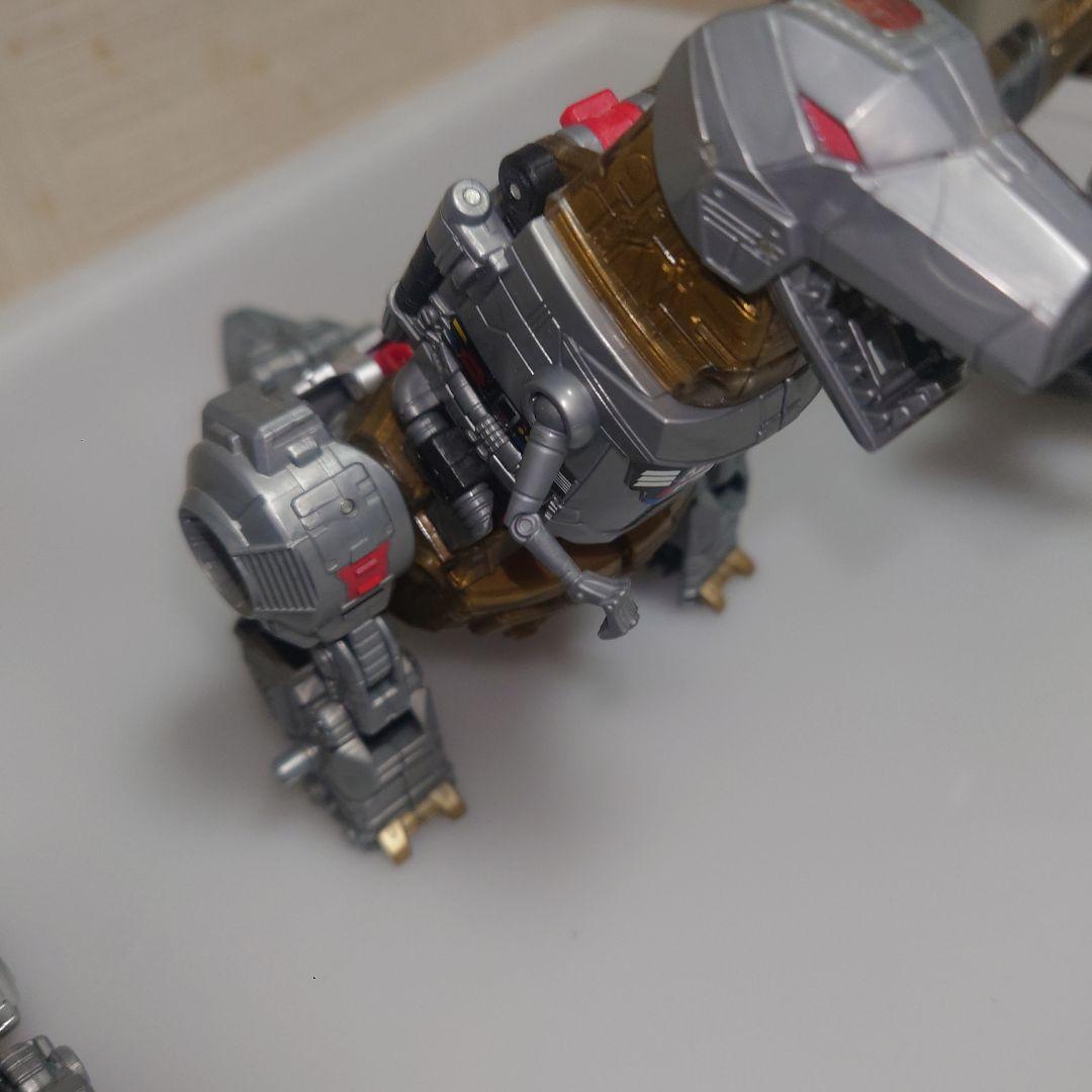 トランスフォーマー　パワーオブザプライム　ボルカニカス　セット