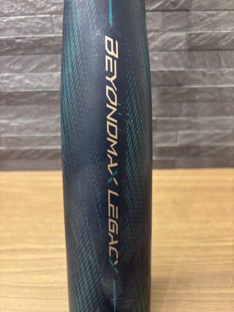 BEYOND MAX LEGACY LWバット