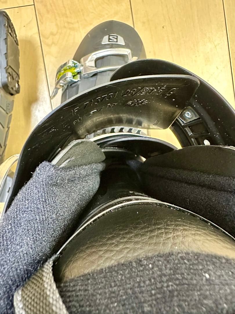 サロモンスキーブーツ美品⭐️SALOMON X ACCESS R60軽量初級中級向