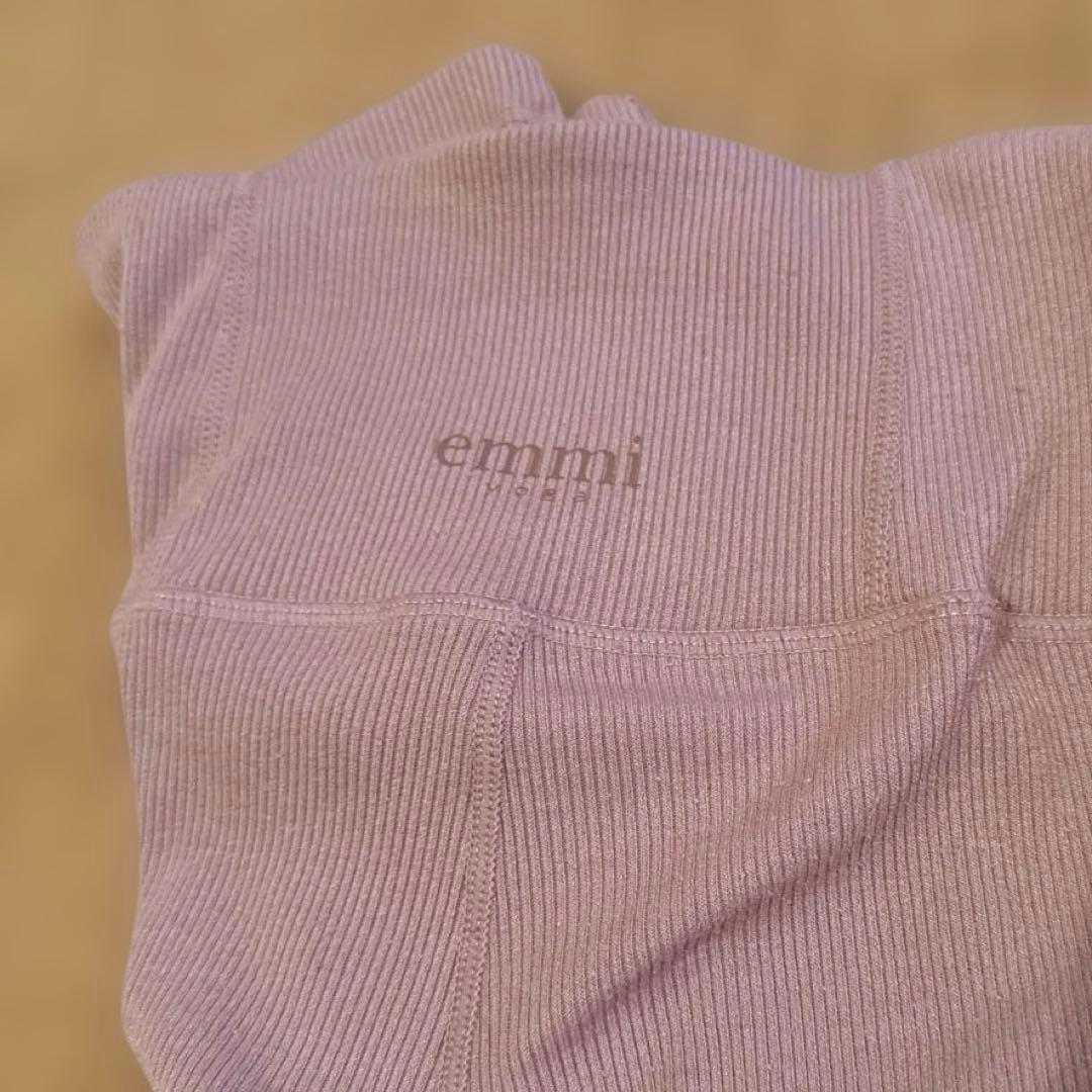 emmi ヨガウェア　ヨガパンツ　トレーニングパンツ　セット