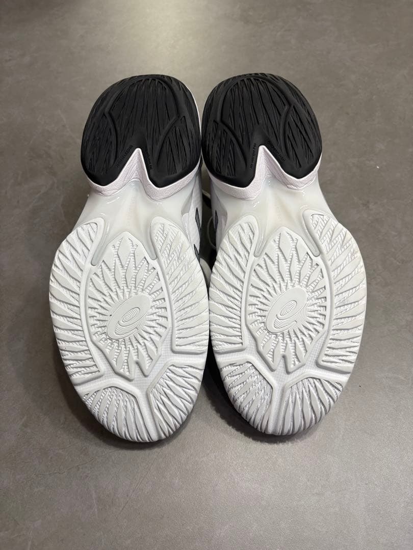 【値下げ】アシックス SWIFTACE 27cm WHITE/BLACK