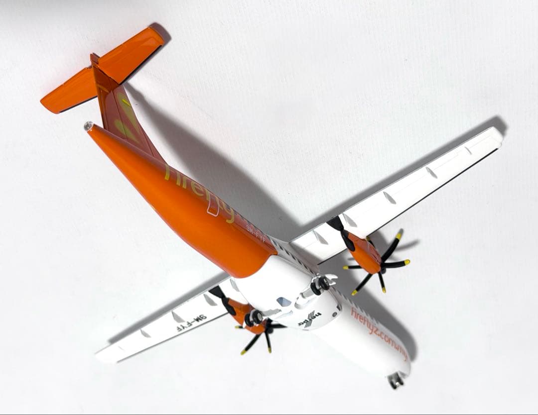 航空機・ヘリコプター Herpa 1/200 ATR-72 Firefly