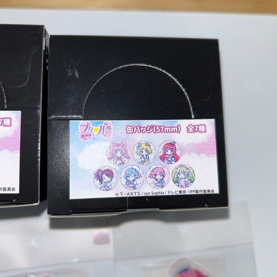 【新品未開封】プリパラ 缶バッジ7箱 ＆ アクスタ9点 ＆ 特典ポスカ20枚