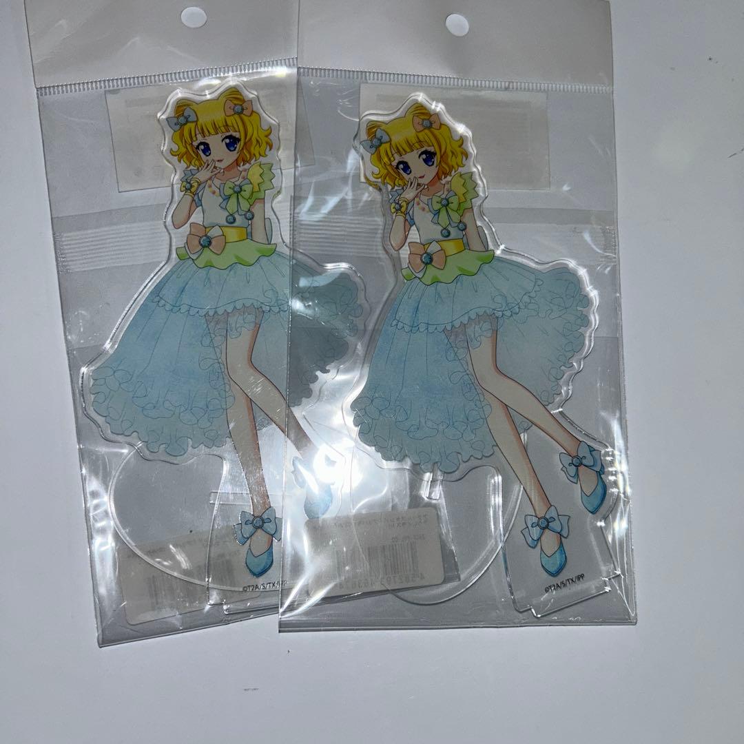 【新品未開封】プリパラ 缶バッジ7箱 ＆ アクスタ9点 ＆ 特典ポスカ20枚