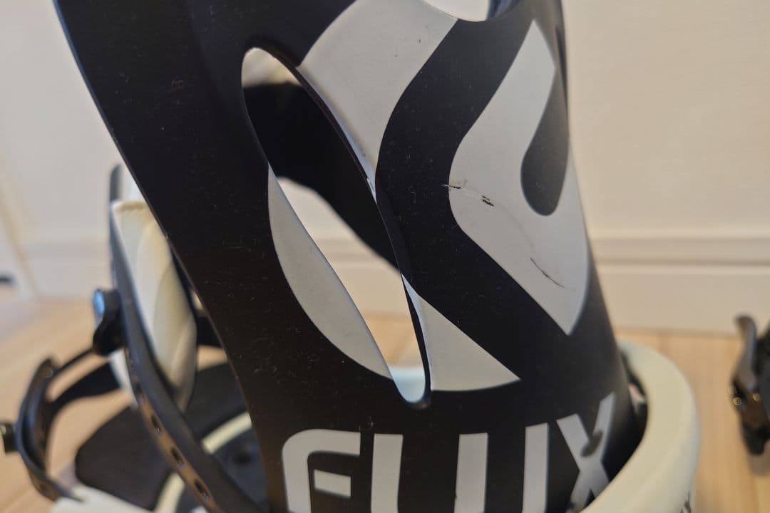FLUX PR Mサイズ スノーボードビンディング フラックス ピーアール