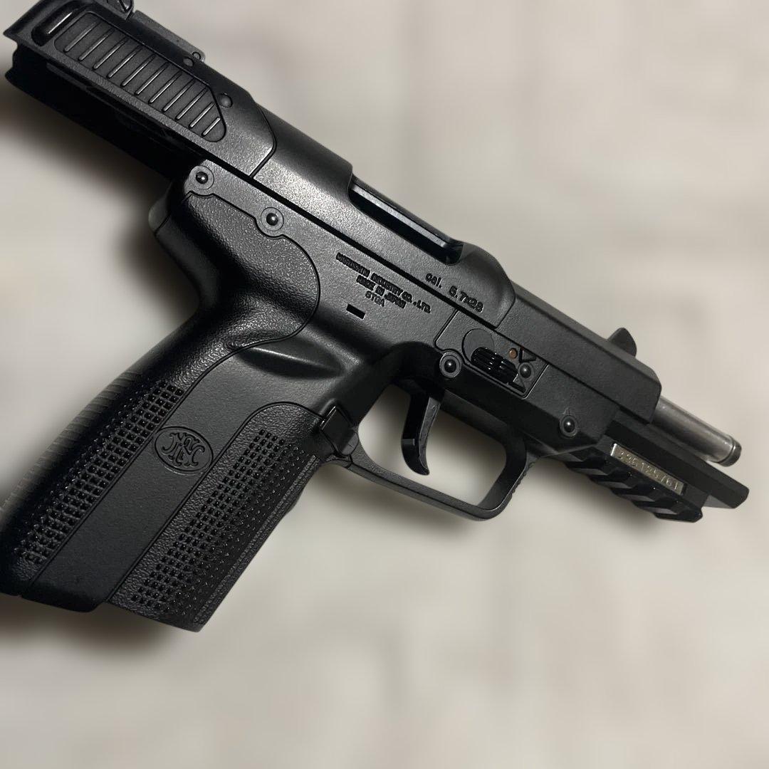 マルシンCO2ガスFN Five-seveN動作未確認