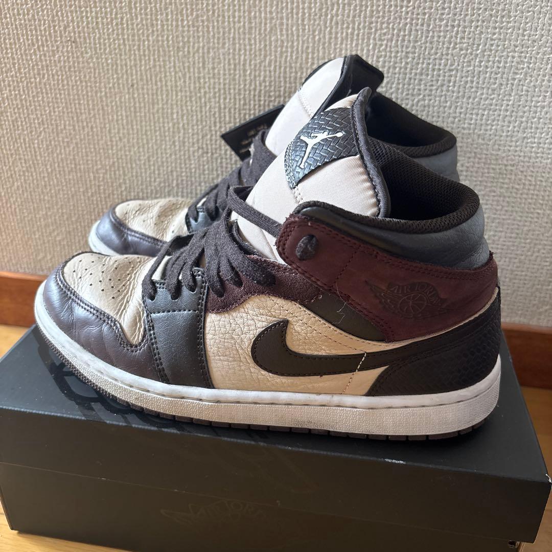 シューズ(男性用) Nike Air Jordan 1 Mid SE \"Paris YMCA\"