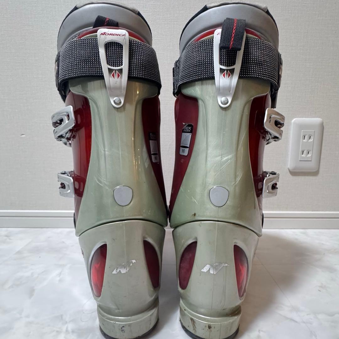 【ケース付き】28センチNordica スキーブーツ