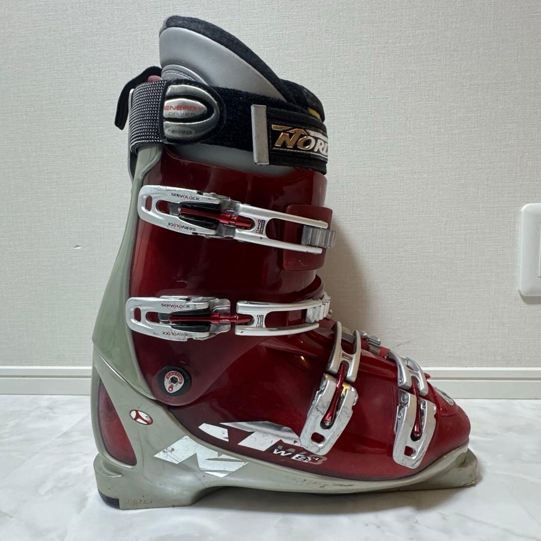 【ケース付き】28センチNordica スキーブーツ