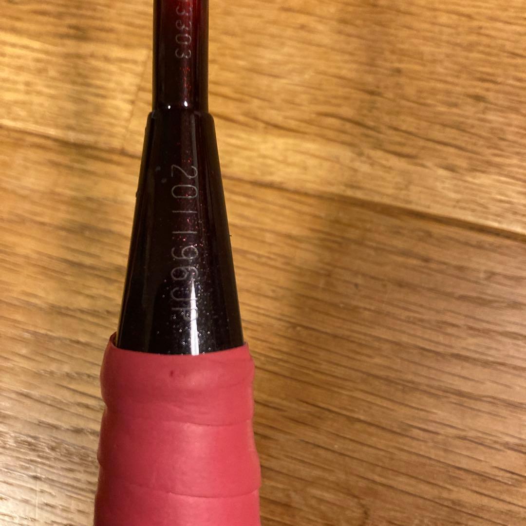 YONEX バドミントンラケット 赤