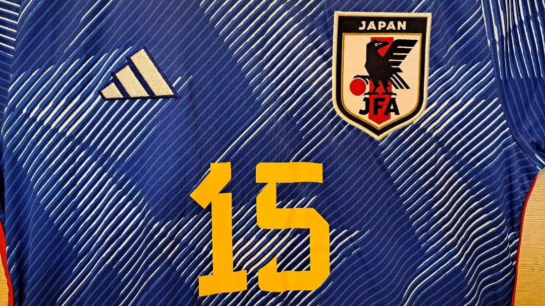 【美品】adidasアディダス日本代表 鎌田大地 Hユニフォーム2022 #15
