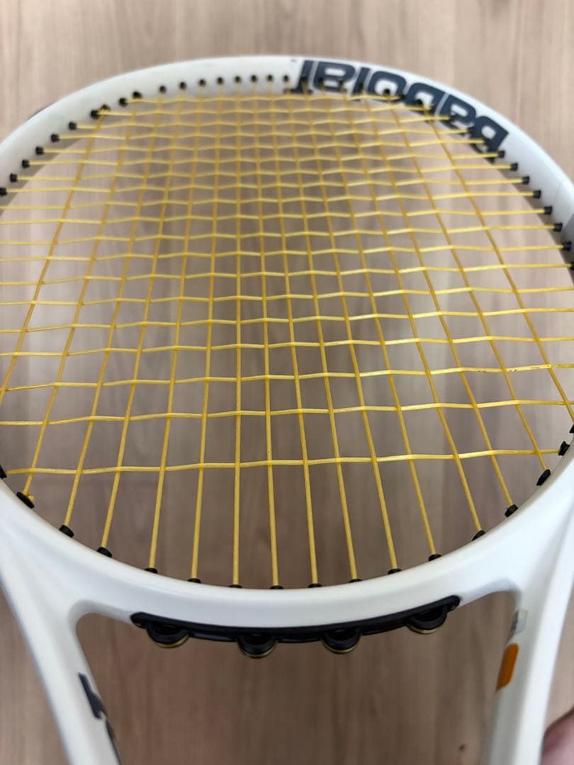 Babolat Pure Strike 98 (16×19) 硬式テニスラケット