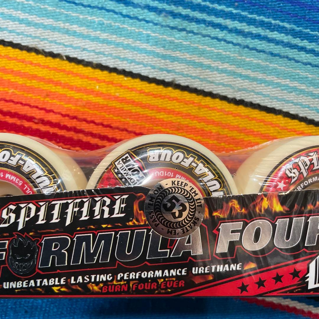 Spitfire Formula Four 101A ウィール 4個入り53mm