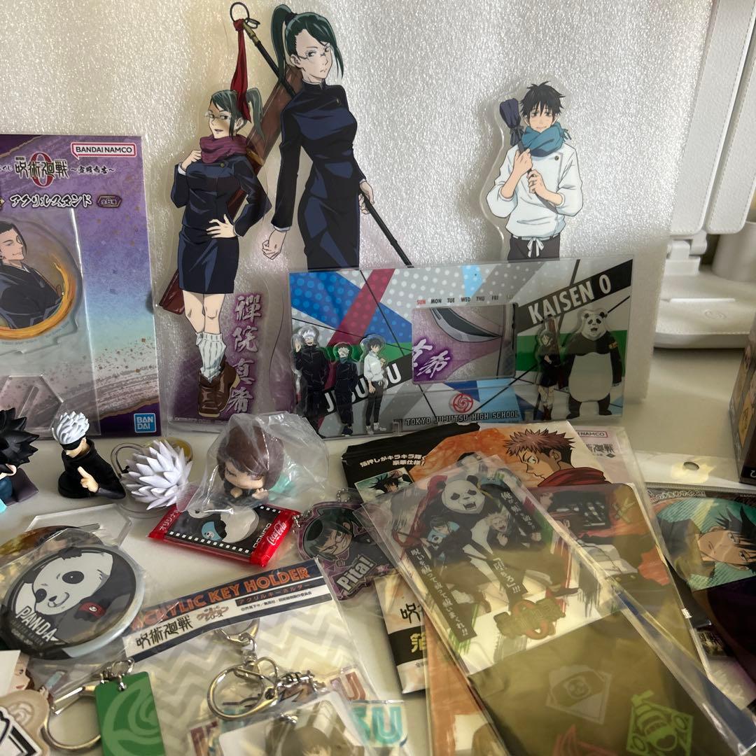 【送料無料】呪術廻戦 アニメグッズ まとめ セット 一番くじ アクスタ 缶バッジ