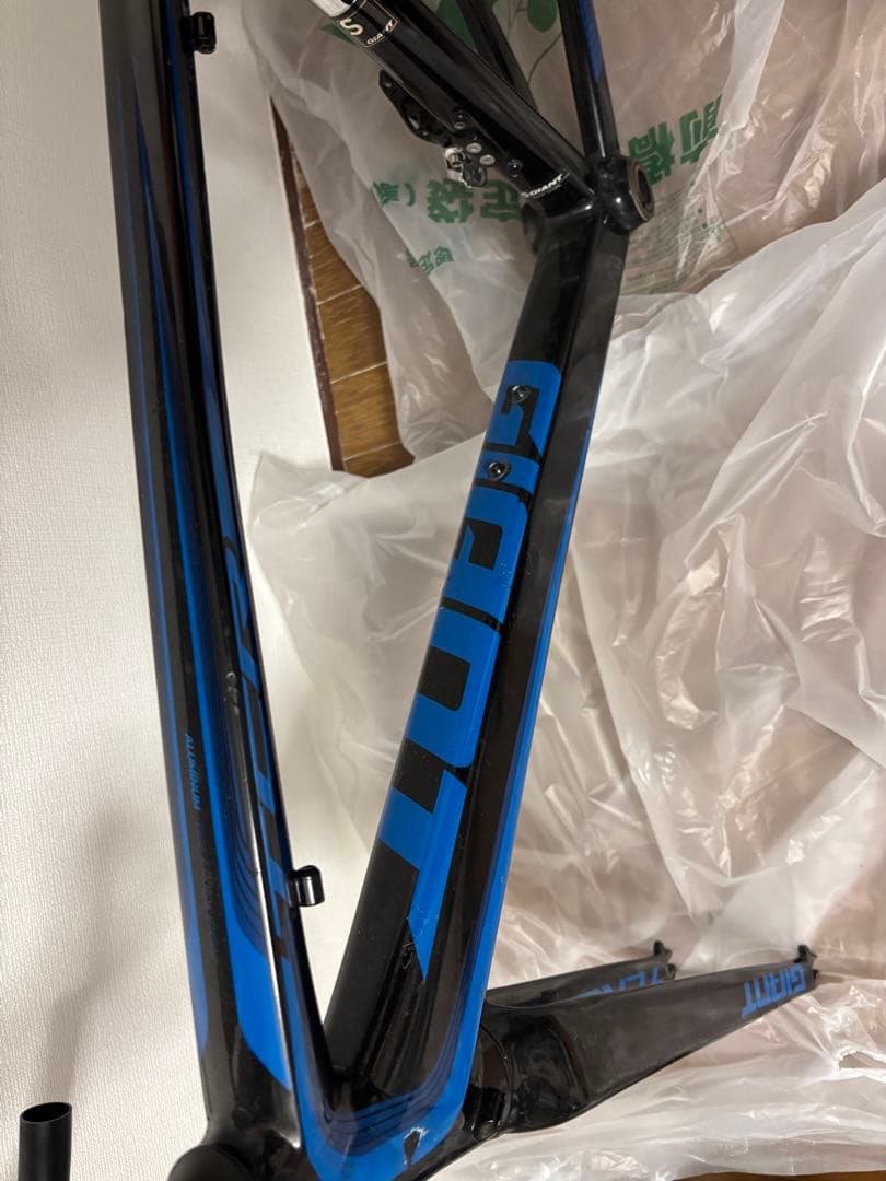Giant TCR ロードバイクフォークカーボンフレームSサイズコンポ付属なし