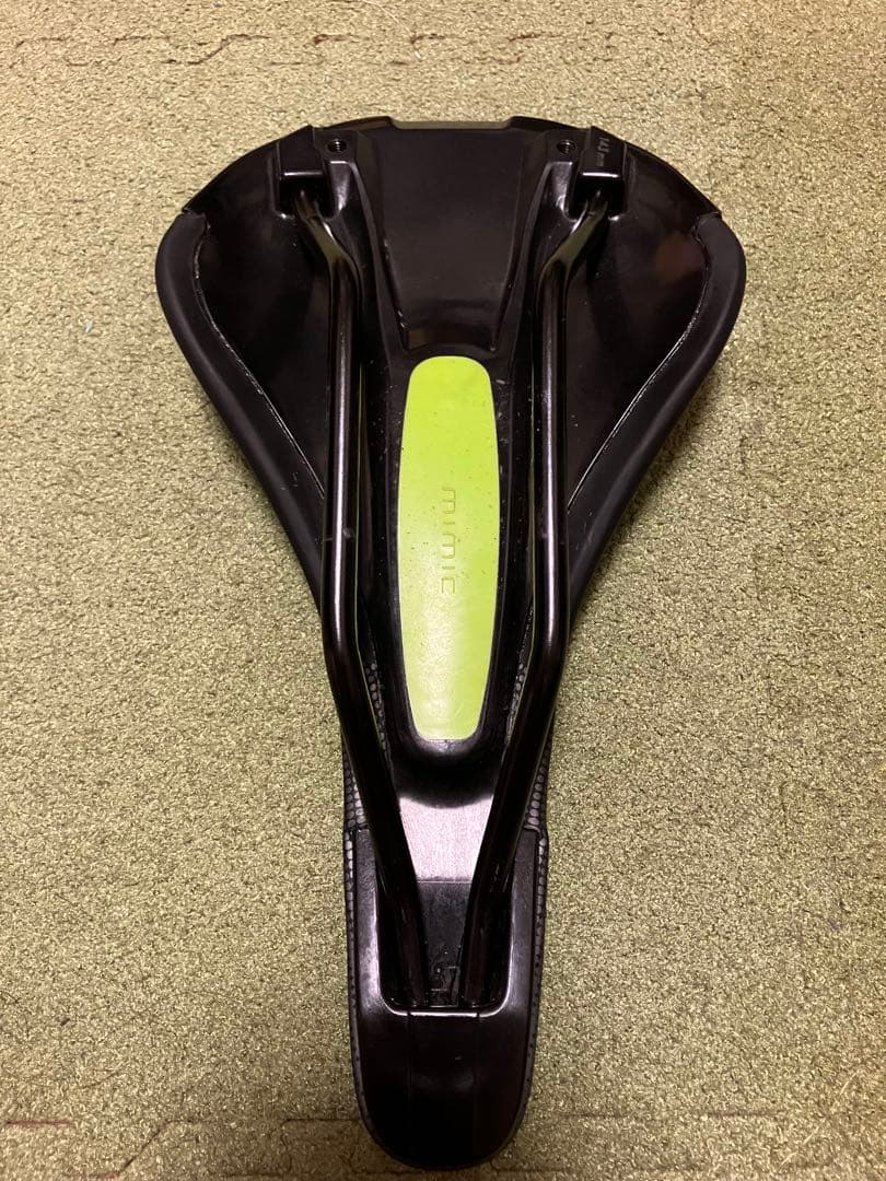 みかん　Specialized PHENOM mimic comp