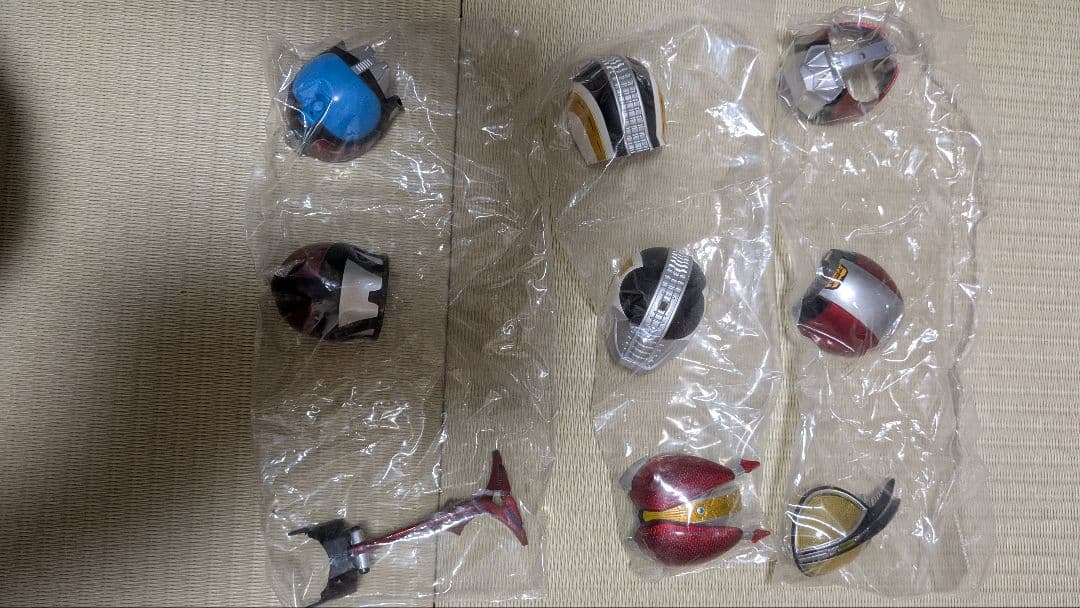 ライダーマスクコレクション 18体