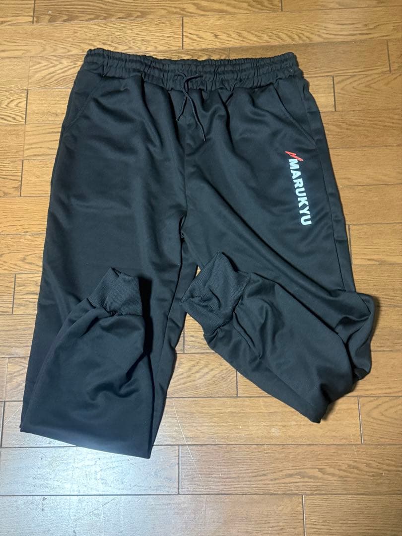 マルキュー　スウェット上下　ＸＬサイズ
