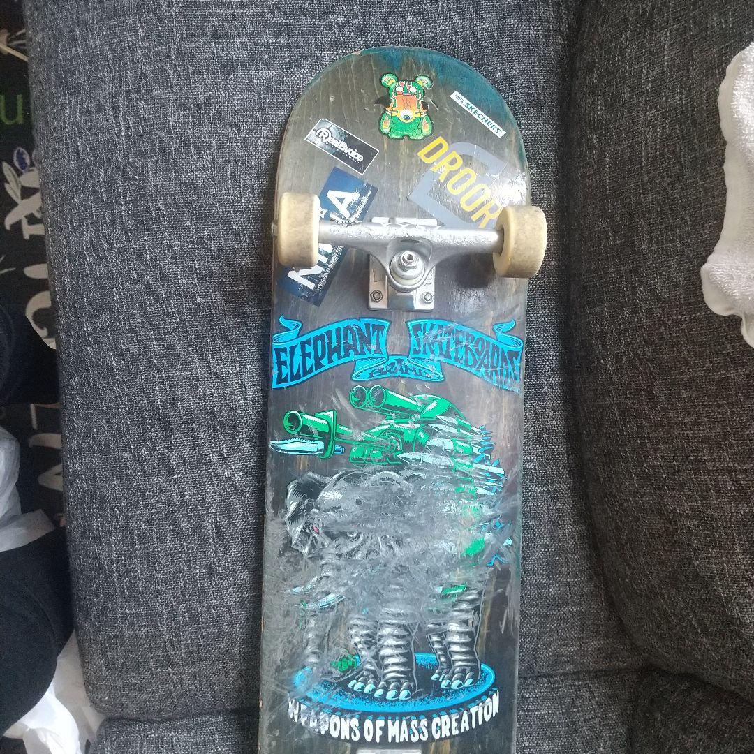 スケートボード ELEPHANT SKATEBOARDS