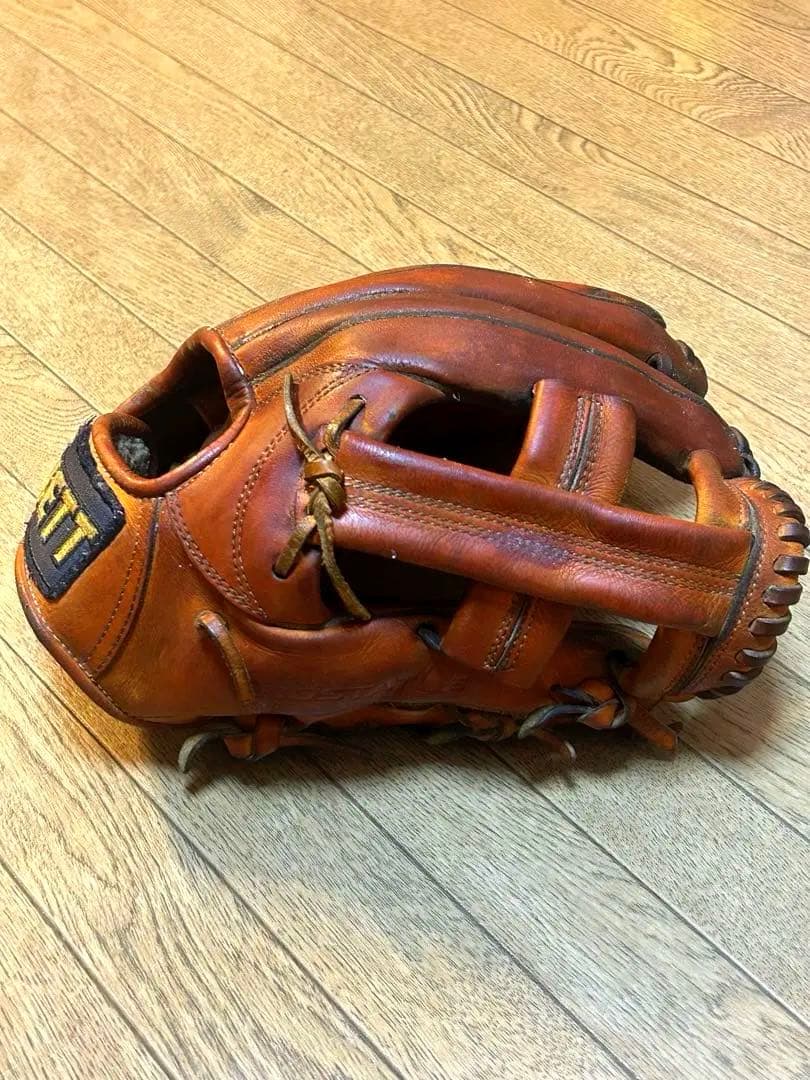 【プレミア品・特価】ZETTプロステイタス AZ1 三塁手用硬式グラブ