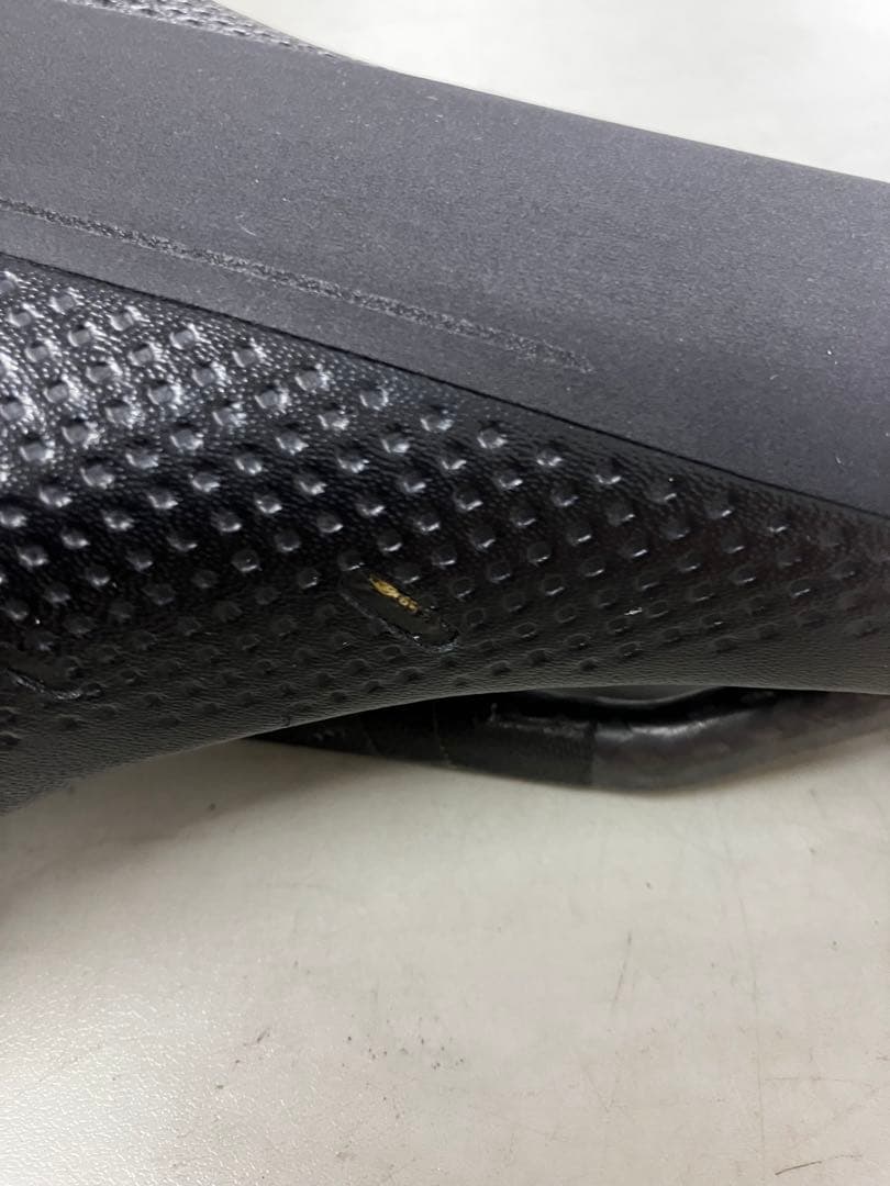 パーツ ARIONE R1