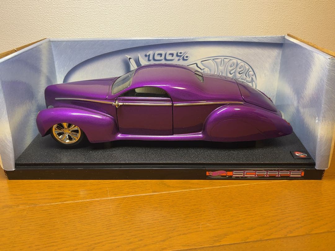 ホットウィール リンカーン ゼファー 1/18