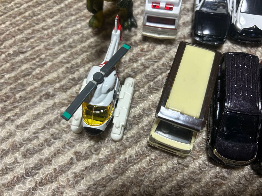 トミカ、ミニカー、車等31個セット