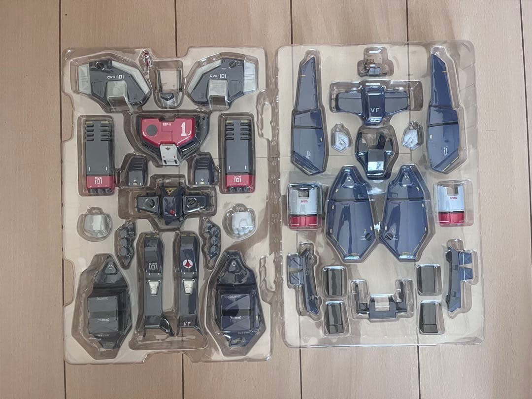 DX超合金 VF-1J ＋アーマードパーツセット【未使用品】