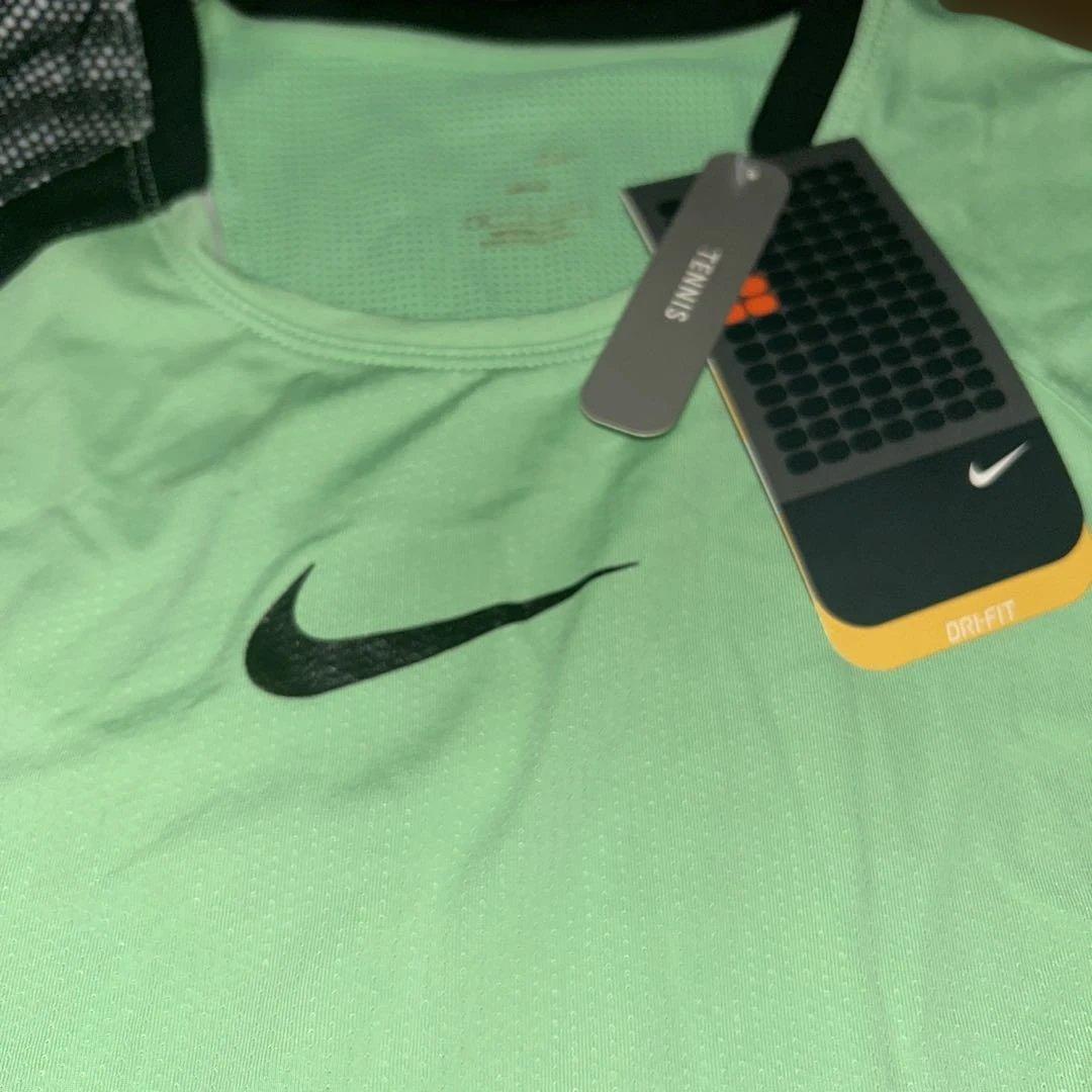 レア Nike DRI-FIT テニス タンクトップ　ゲームシャツ　Mサイズ