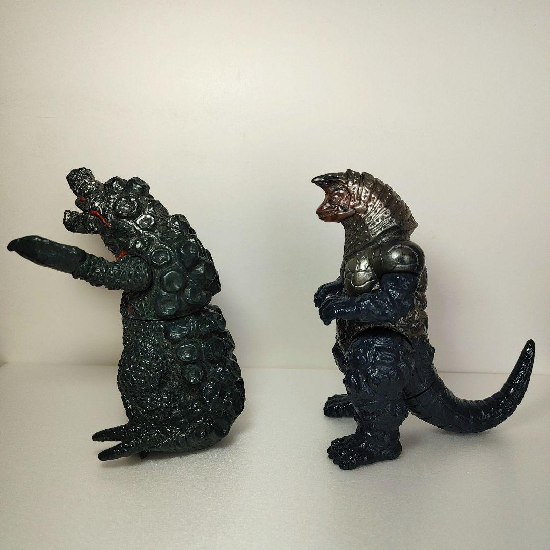 ぷ*ゆ様 ウルトラマン　怪獣　ソフビ　フィギュア　11体　まとめ売り