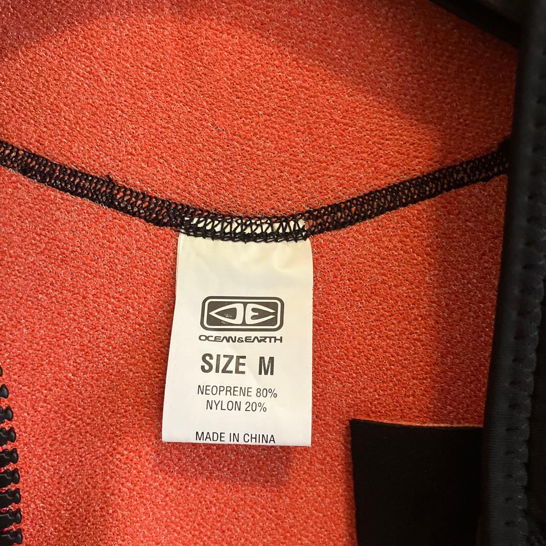 新品　オーシャン&アース　タッパー　M フロントジップ