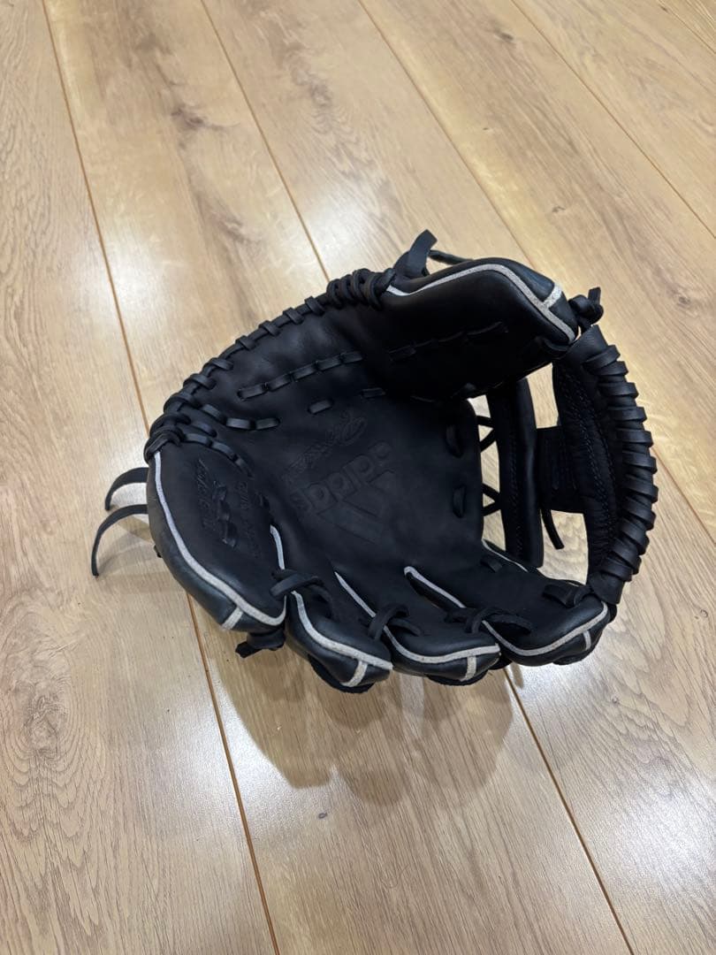 adidas一般用オールラウンドグローブ！アディプロ！廃盤品！人気色！