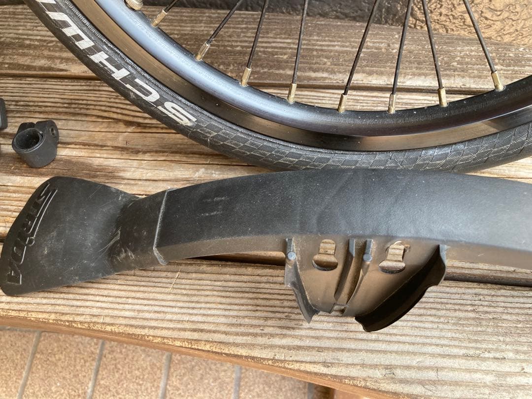 STRiDA18インチスポークホイールセット