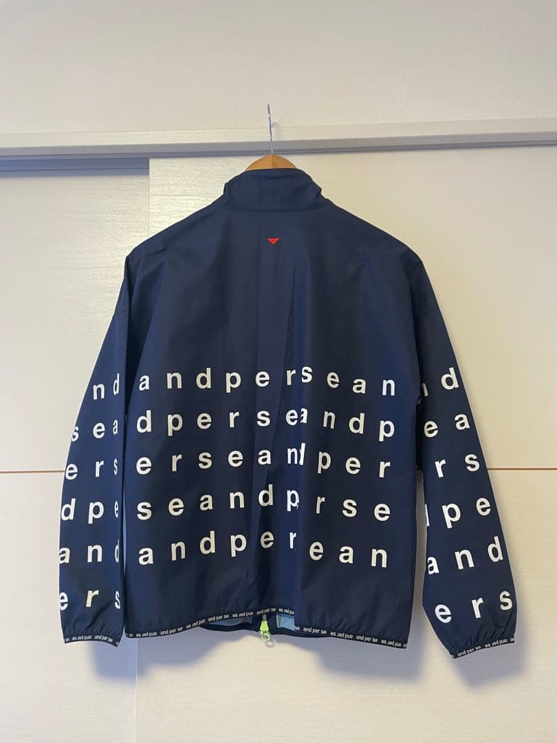 and per se アンパスィ　薄手ナイロンレディース ジャケットL.ネイビー