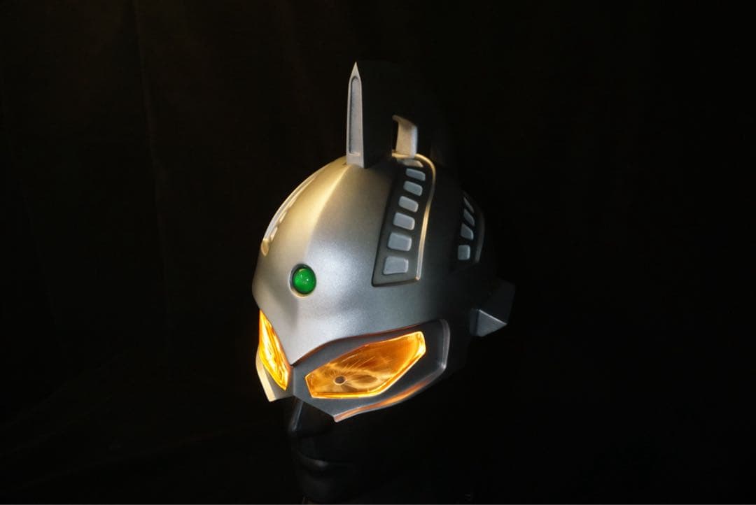 ウルトラセブン　変身時マスク　コスプレ専用　ウルトラアイ・発光機能付き