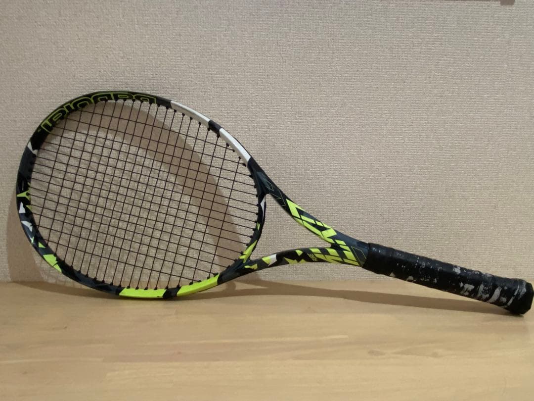 Babolat PURE AERO 100 テニスラケット G2