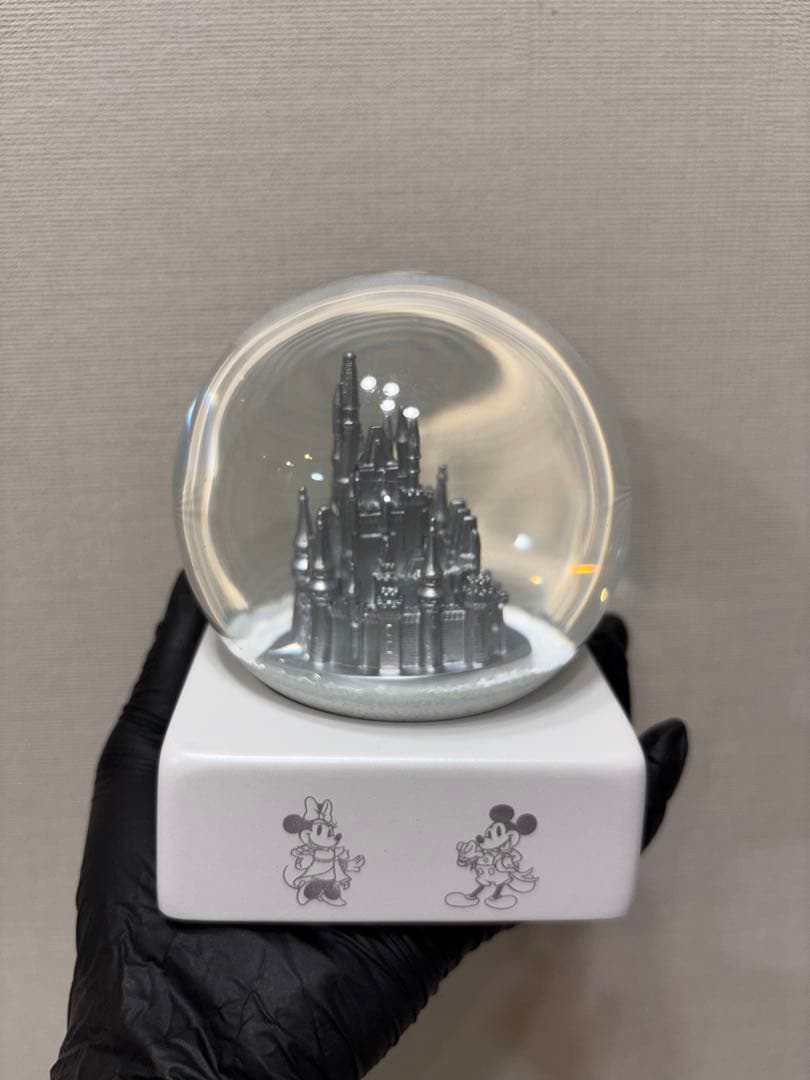 Disney 100 Years of Wonder スノードーム
