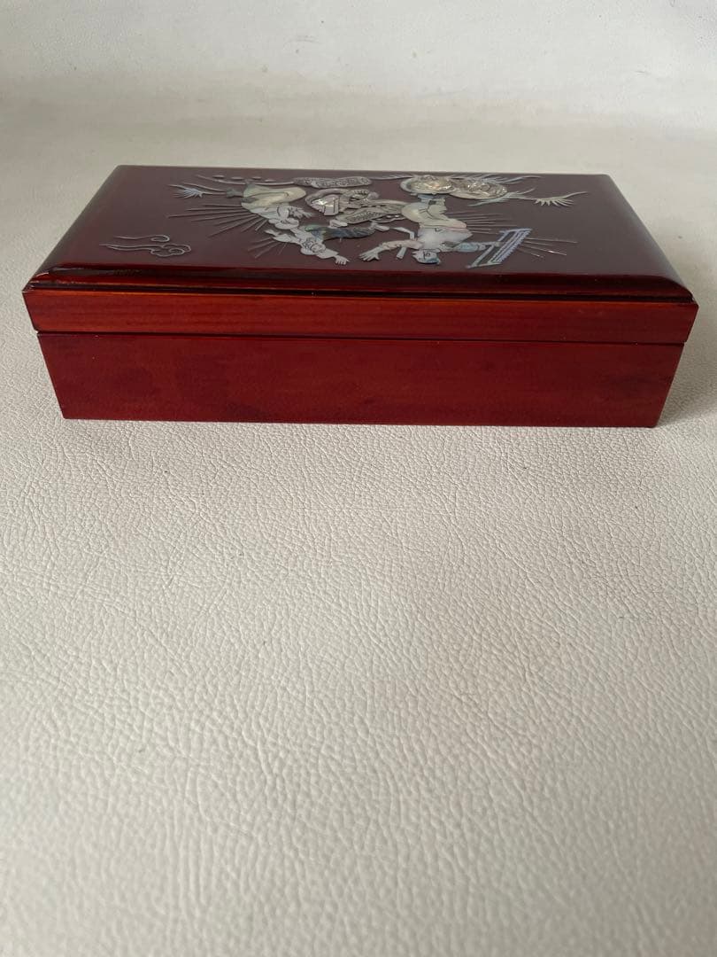 螺鈿細工 宝石箱 腕時計 ・ ジュエリーボックス 財宝発見図 中古美品