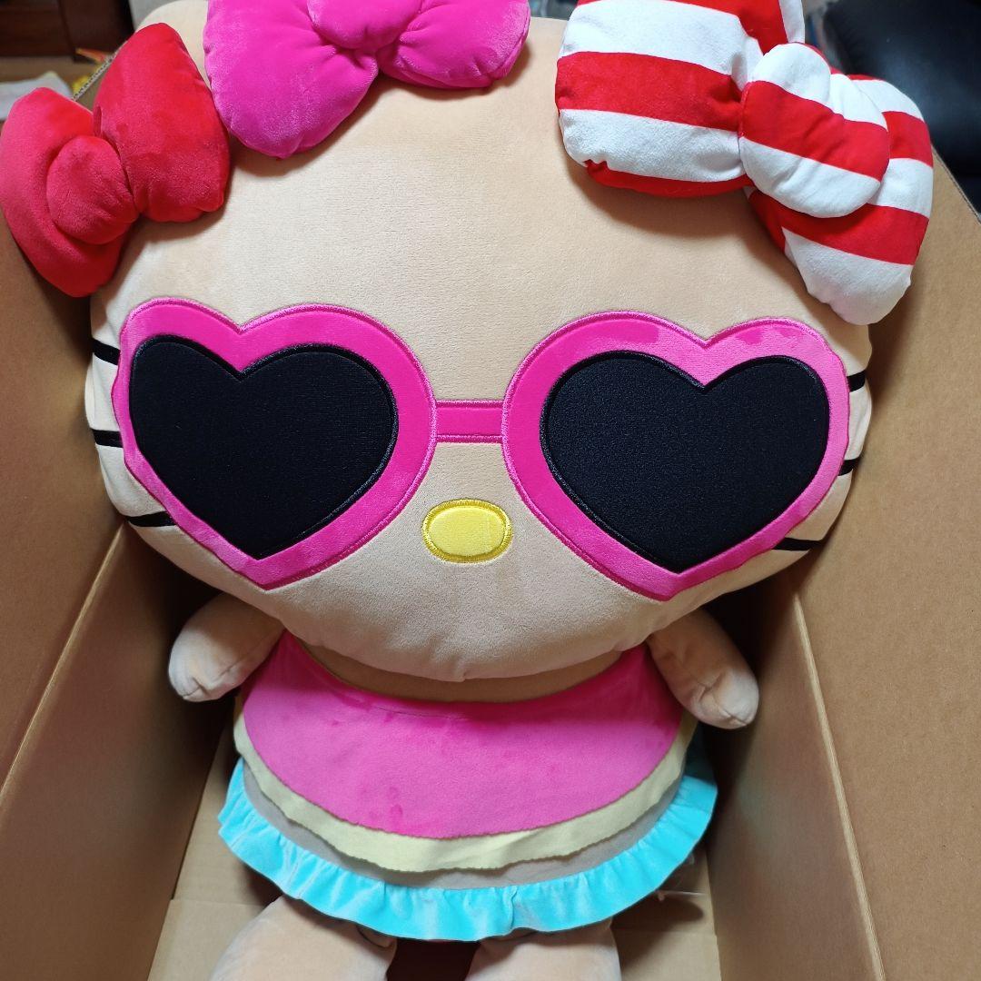 日焼けキティちゃんBIGぬいぐるみ　キティ　アベイル 完売品