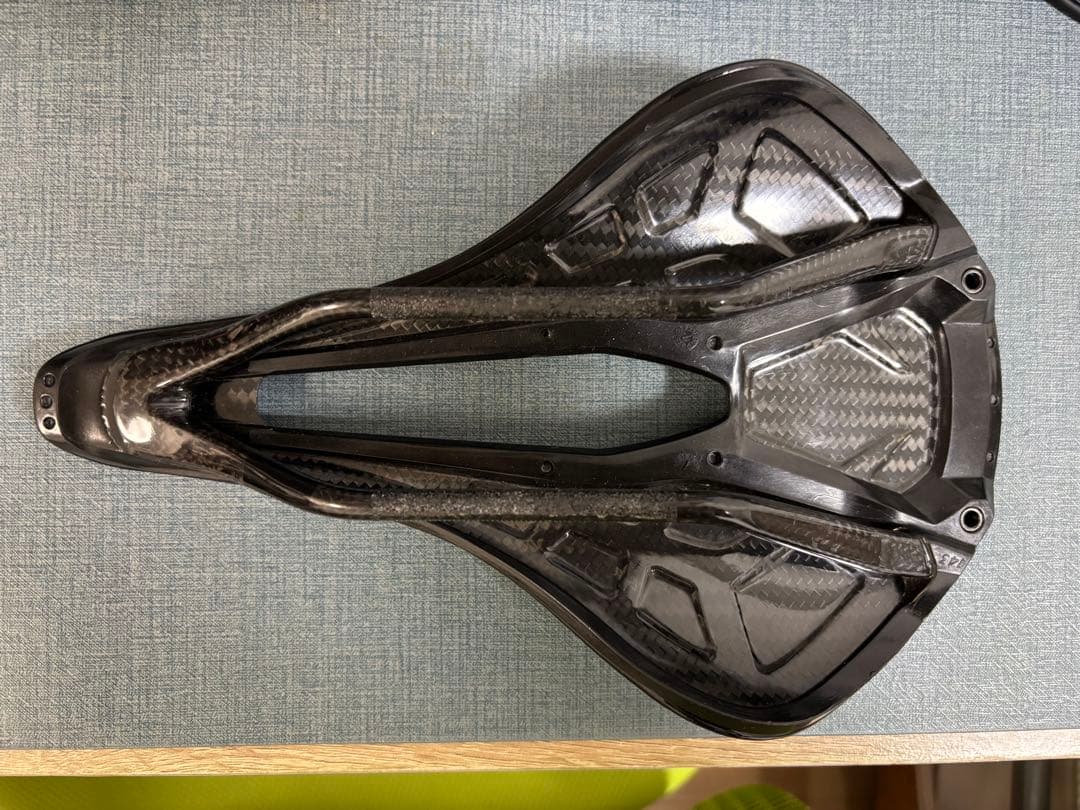 Specialized S-Works Power Carbon サドル143m