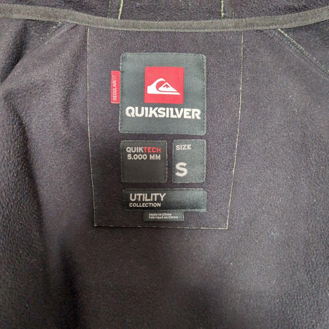 Quiksilver フード付きスノーボードウェア 緑色